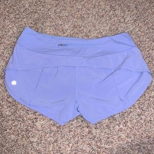 Lululemon Speed Up Low-Rise Short (2.5 in) Size 6